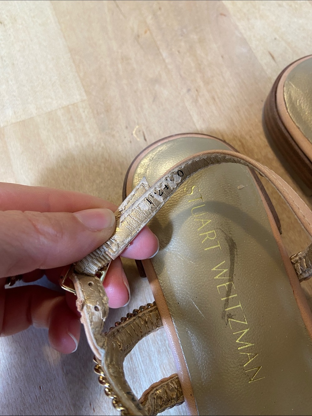 Stuart Weitzman Blush Braided T-Strap Sandals - Picture 3 of 8